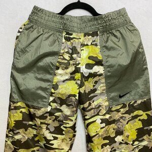 Nike Sportswear Jogger Womens S Green Camo Track Pants Pull On